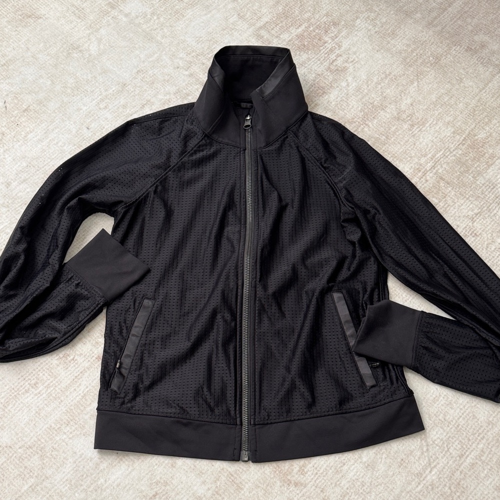 lululemon athletica Black Windbreaker Jacket